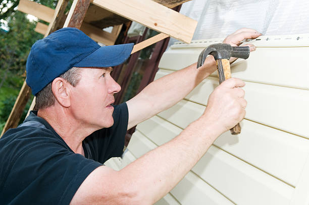 Best Vinyl Siding Installation  in Broadway, VA